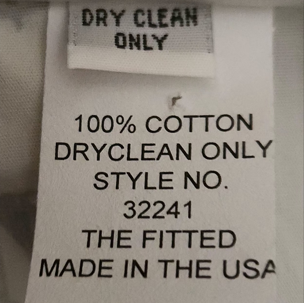 Finley Geisha Print Button-Down Size Large - image 7